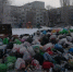 В Оренбурге на проспекте Дзержинского, 15 вышли из строя контейнеры для сбора ТКО - OrenGrad.Ru