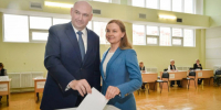 Врио губернатора Оренбургской области Евгений Солнцев принял участие в голосовании на выборах  - Правительство Оренбургской области