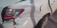 В Оренбурге на улице Уральской «Лада Гранта» столкнулась с Peugeot - Комсомольская Правда