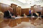 Евгений Солнцев доложил Владимиру Путину о социально-экономическом развитии региона