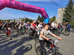 Около тысячи орчан вышли на благотворительный велопарад в честь 291-летия города